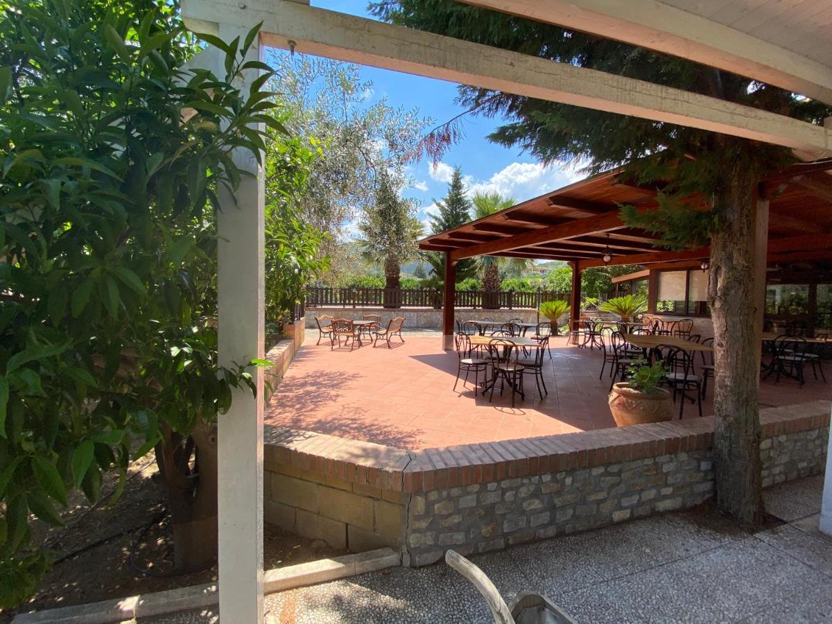 Agriturismo San Francesco Villa Rossano Stazione Kültér fotó